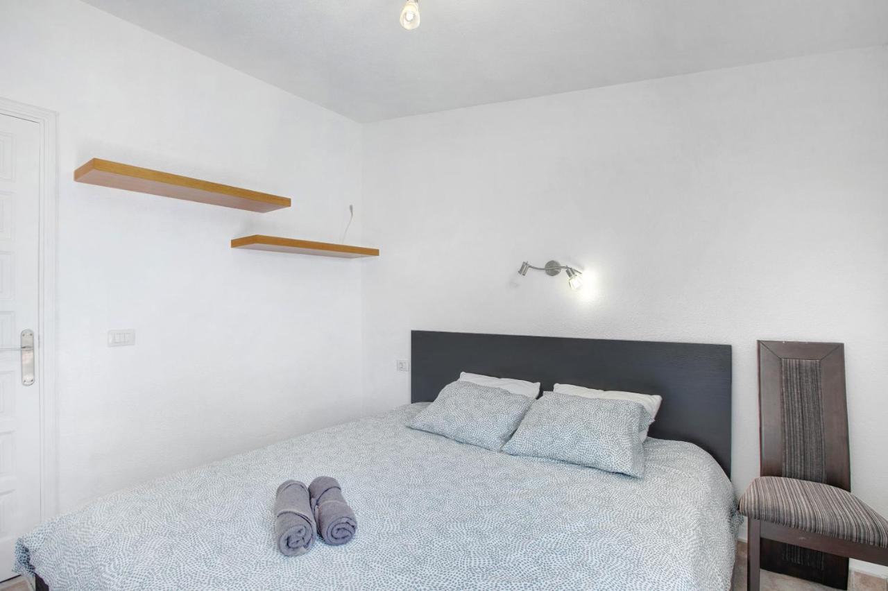 Amarilla Bay Apartment Costa Del Silencio Luaran gambar